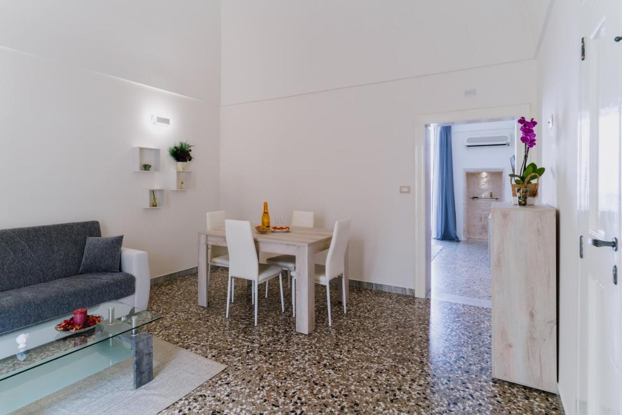 Palestro49 Holiday House Monopoli Eksteriør billede