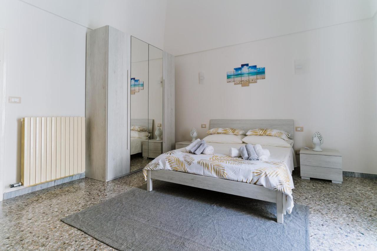 Palestro49 Holiday House Monopoli Eksteriør billede